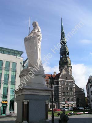 R040924 (9)