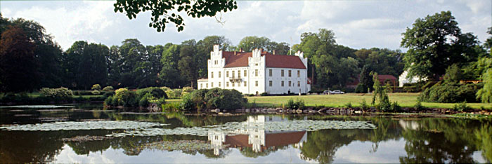 Utflykter till Sk&aring;nes slott kyrkor och landskap